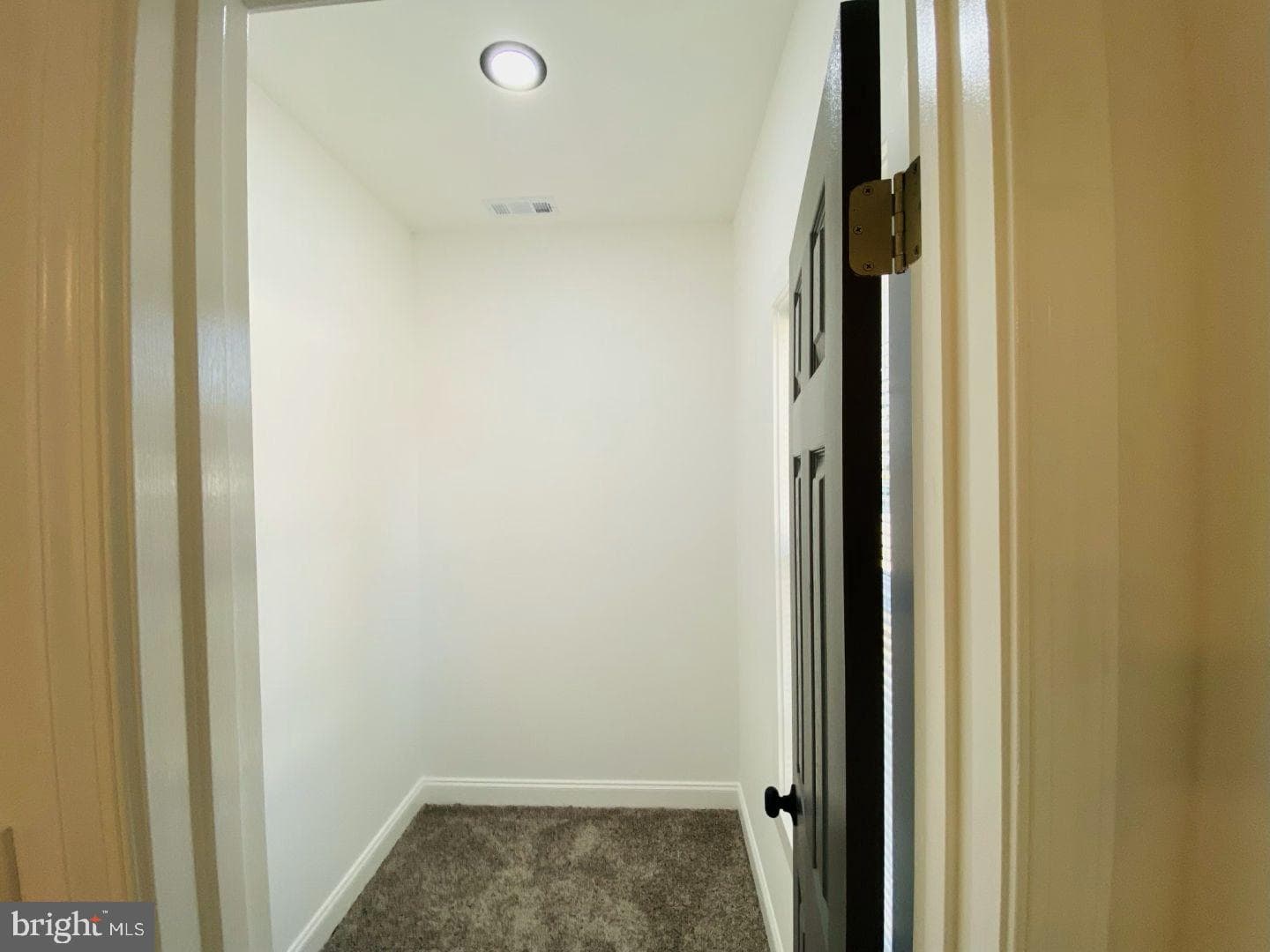 326 2nd Ave photo 49