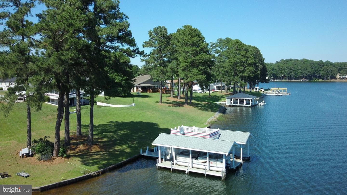 224 Kelly Drive photo 106