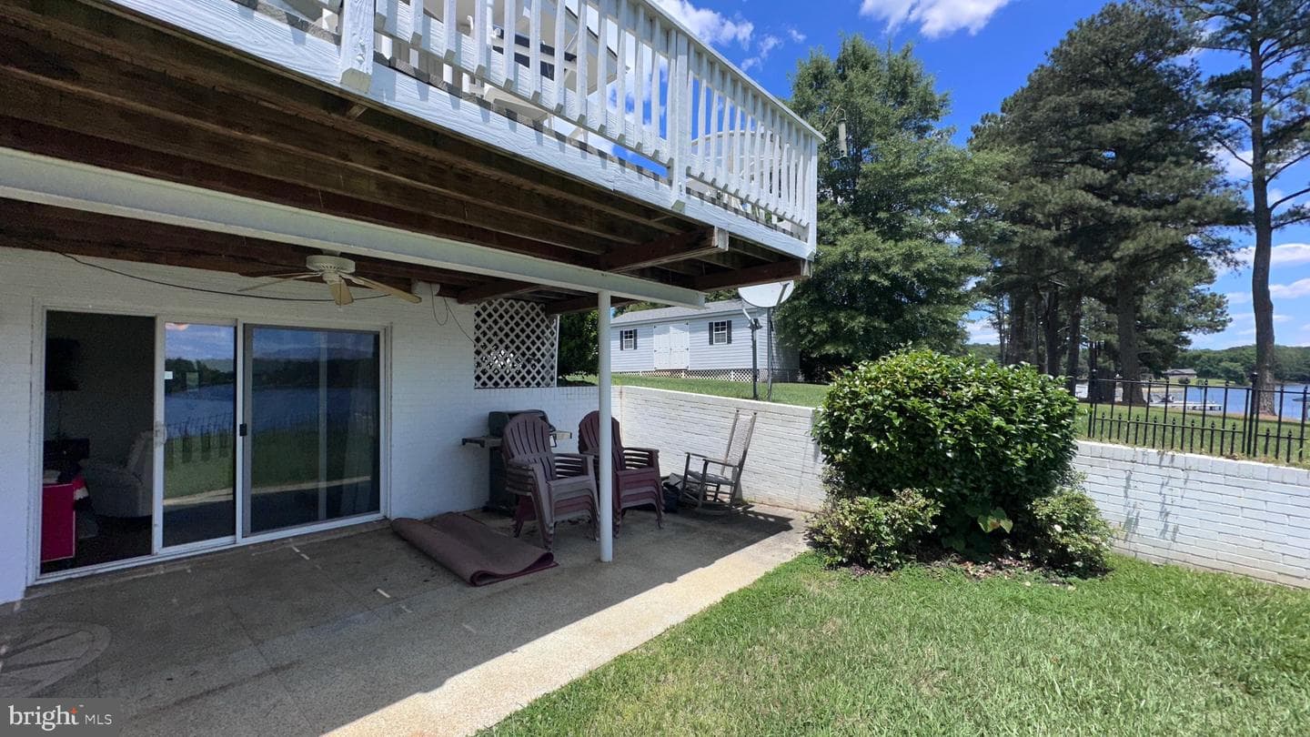 224 Kelly Drive photo 24