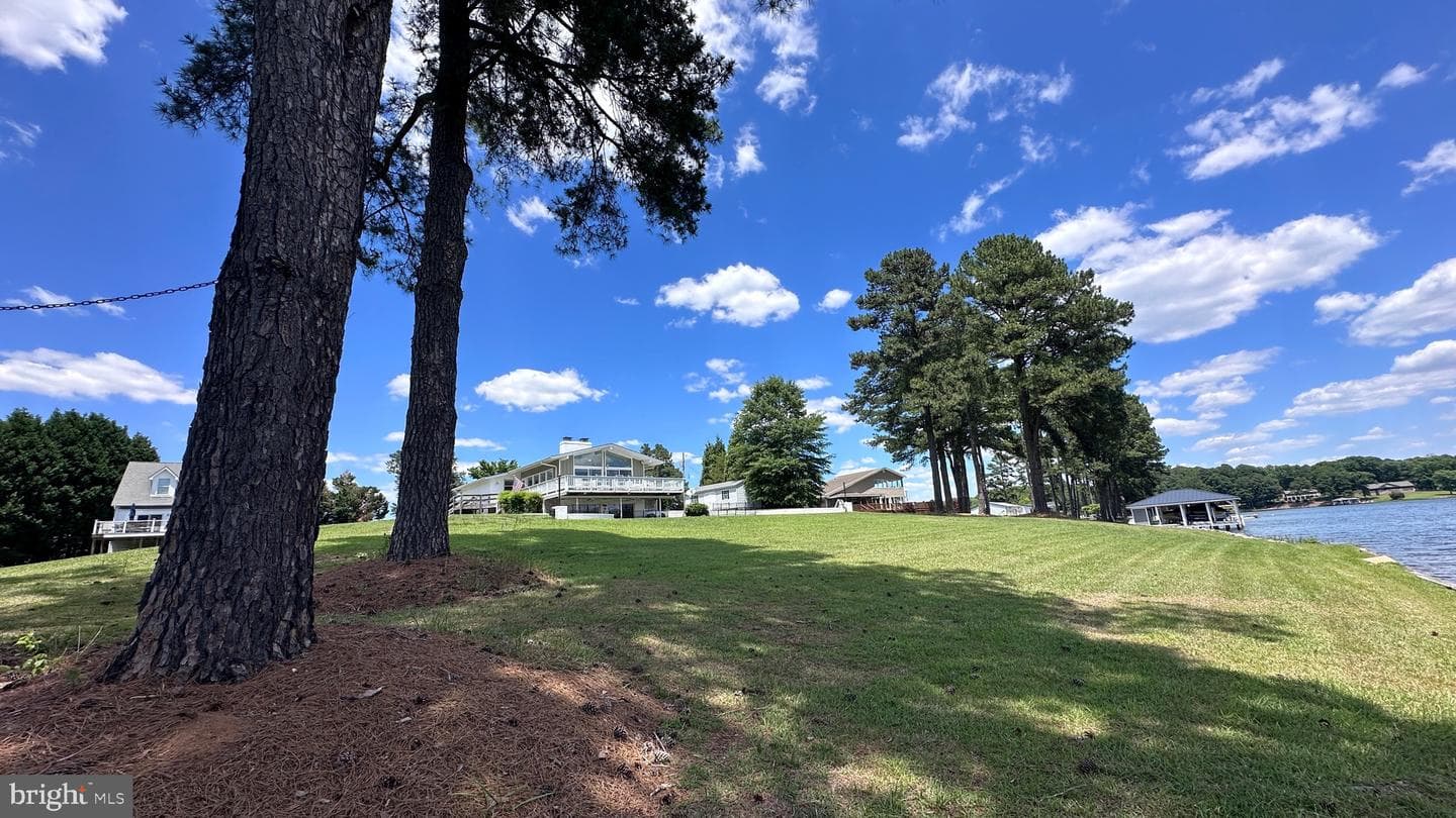 224 Kelly Drive photo 72