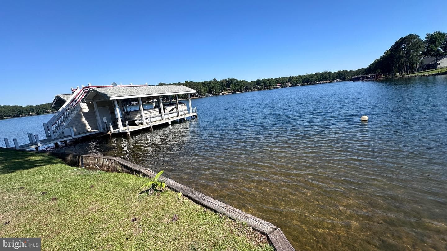 224 Kelly Drive photo 99