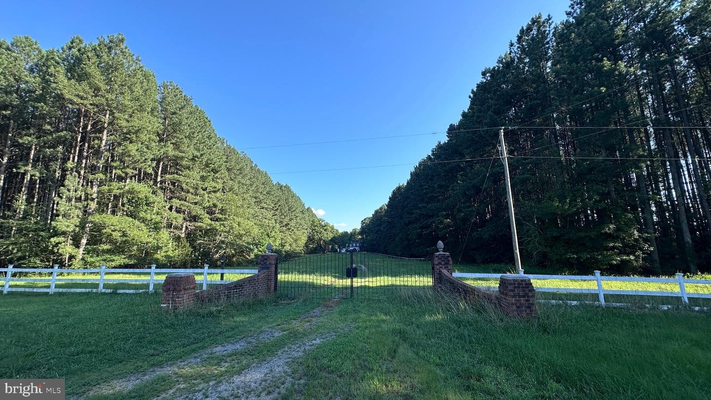 2788 Great Oak Road photo 4