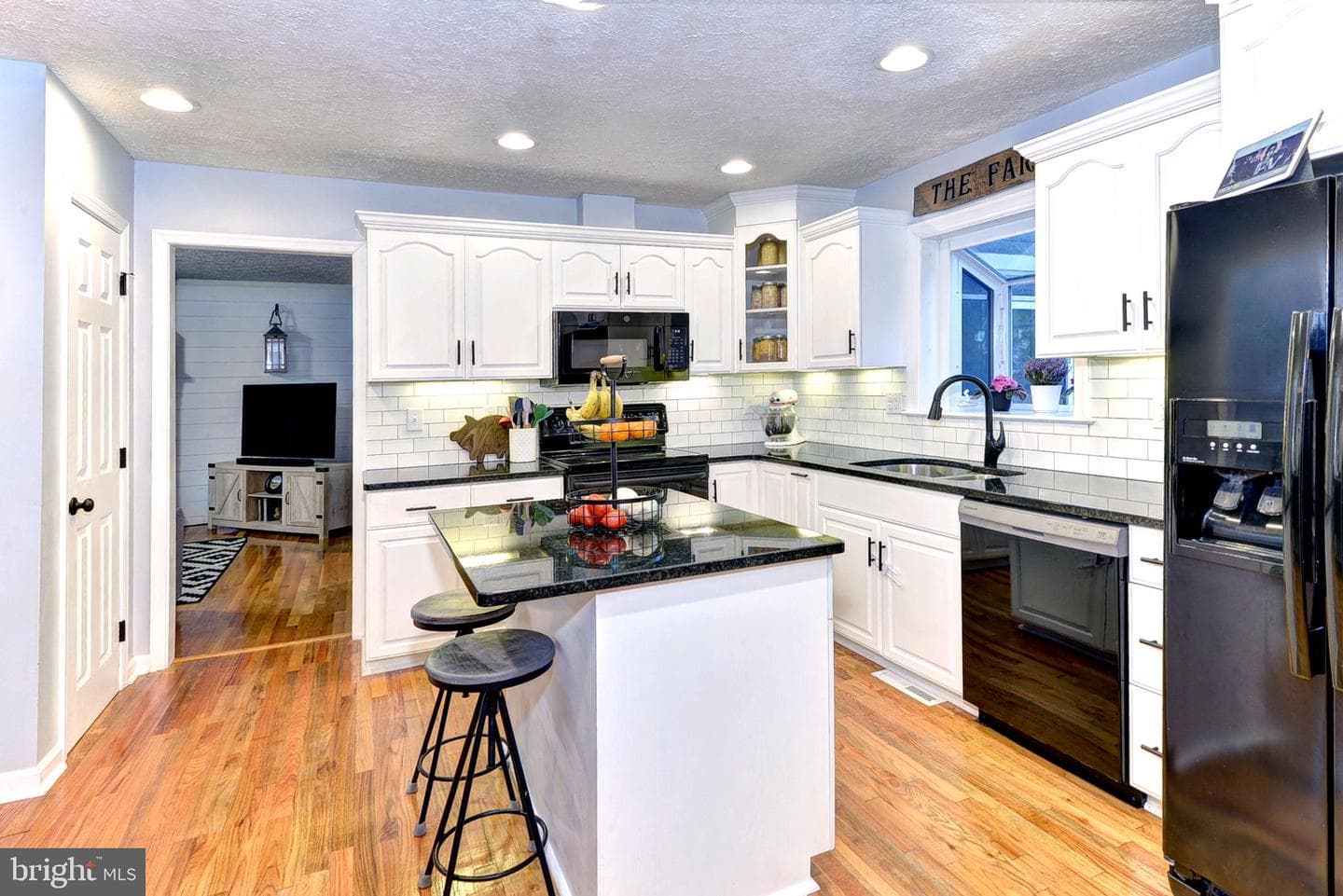 713 Spring Valley Road photo 11