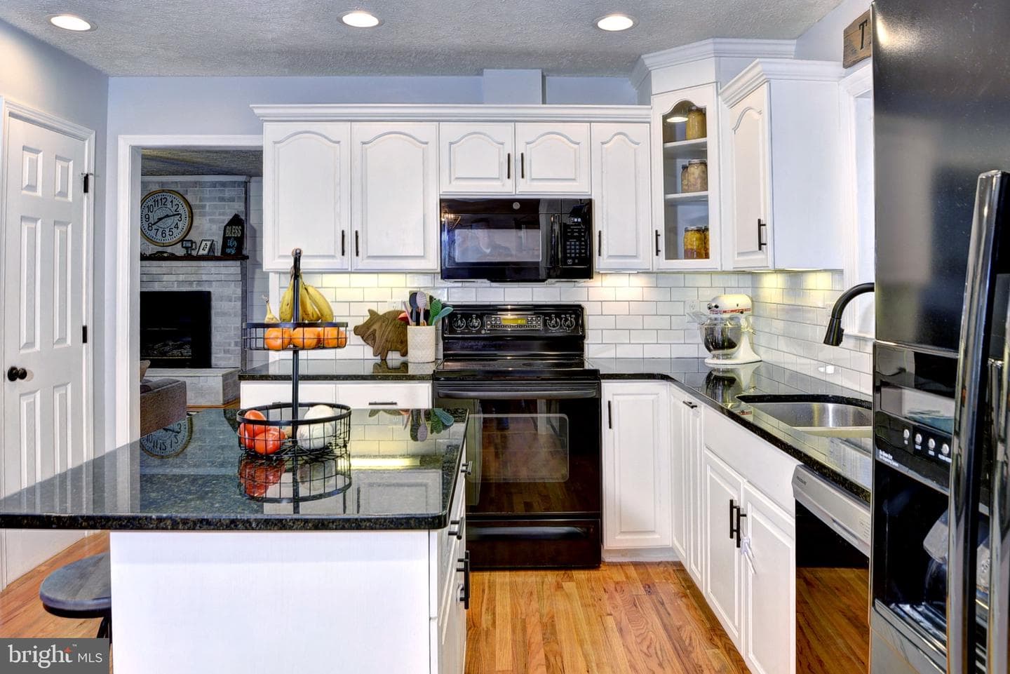 713 Spring Valley Road photo 12
