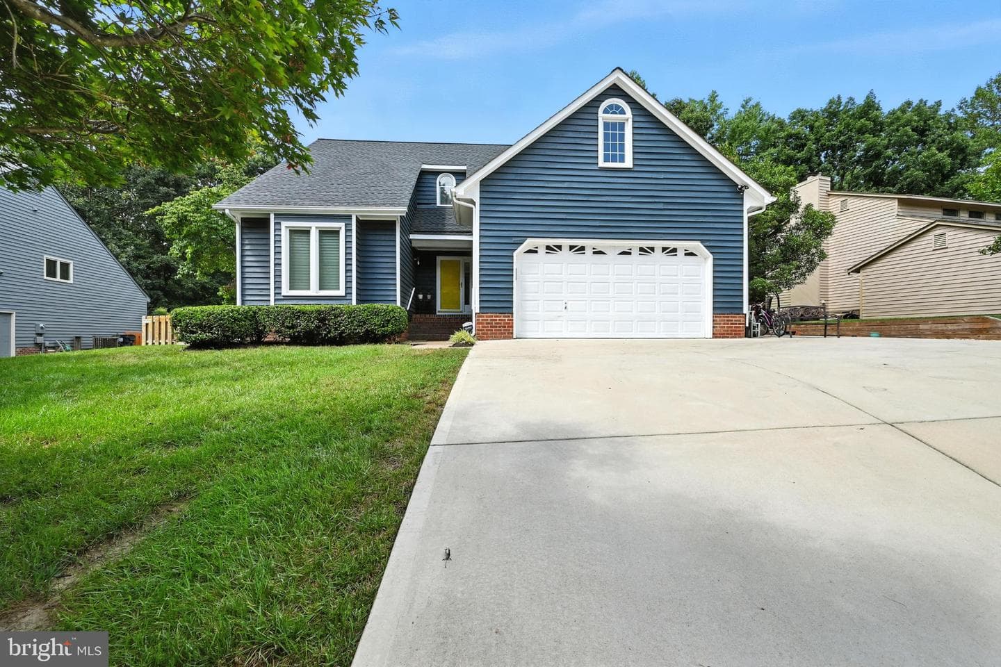 2612 Wicklow Loop photo 2
