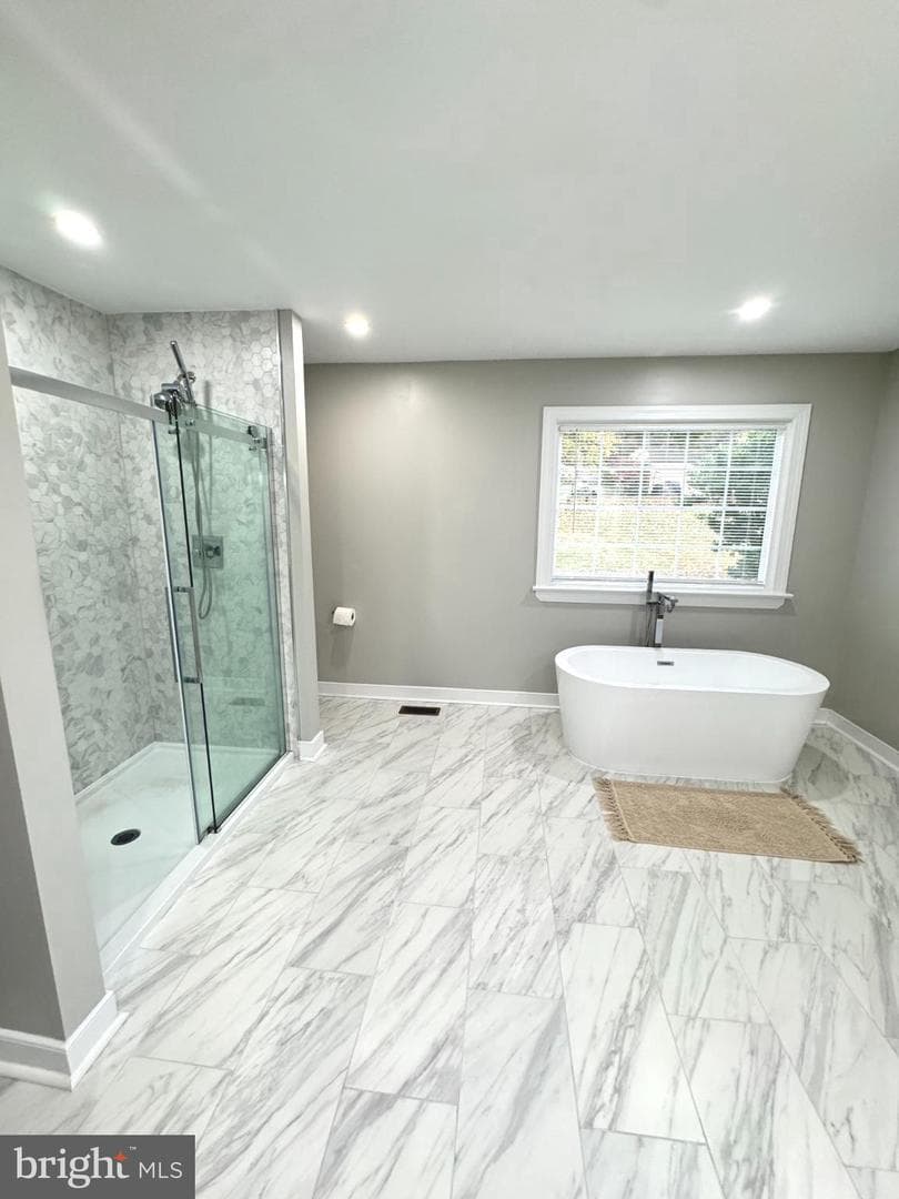 9901 Glass Road photo 32
