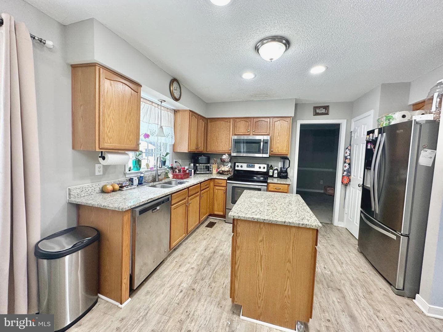 4343 Stately Oak Road photo 9