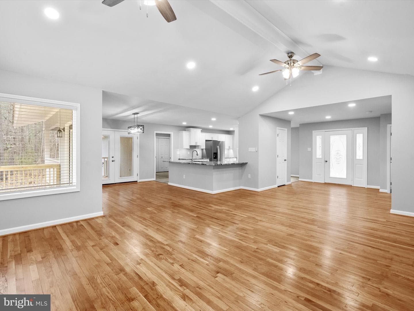 10009 River Road photo 12