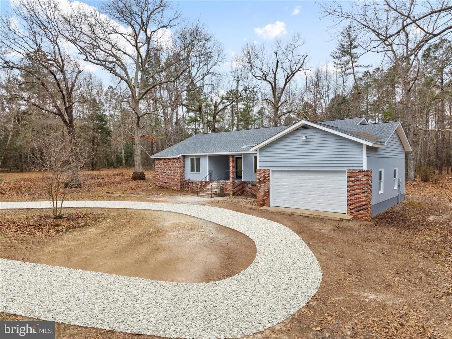 10009 River Road photo 2