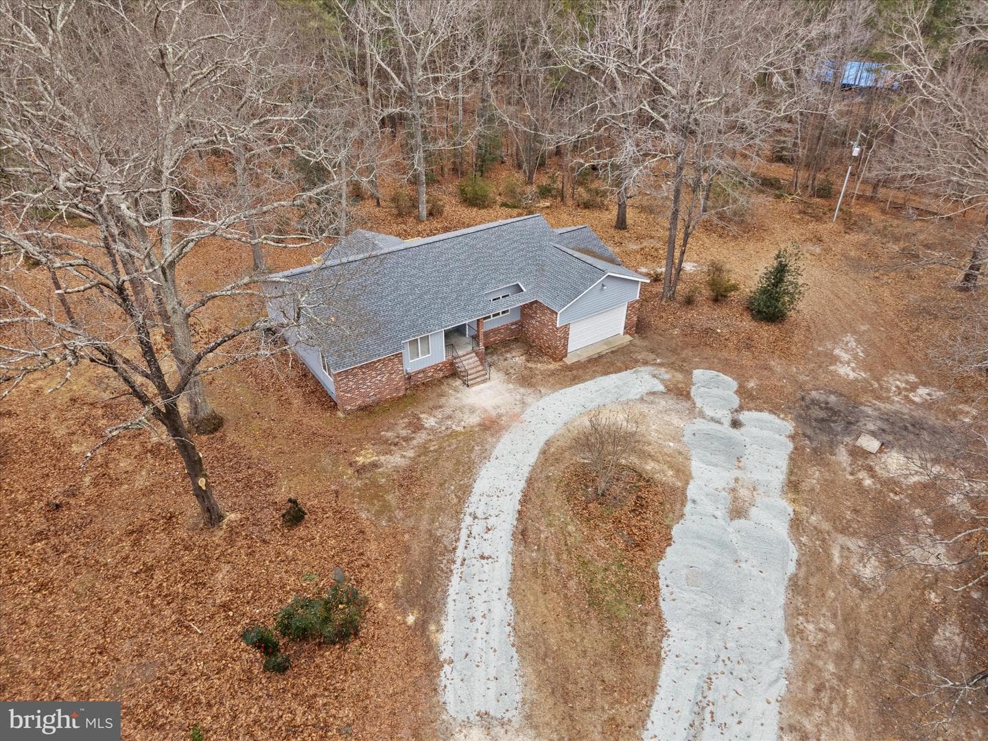 10009 River Road photo 54