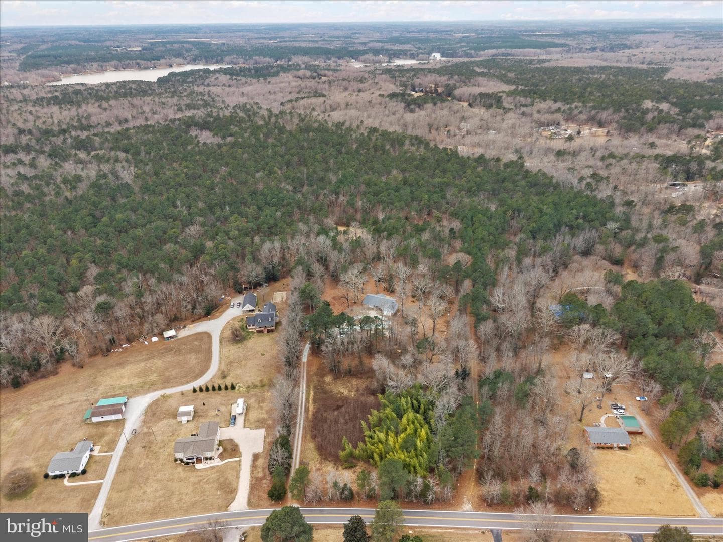 10009 River Road photo 56