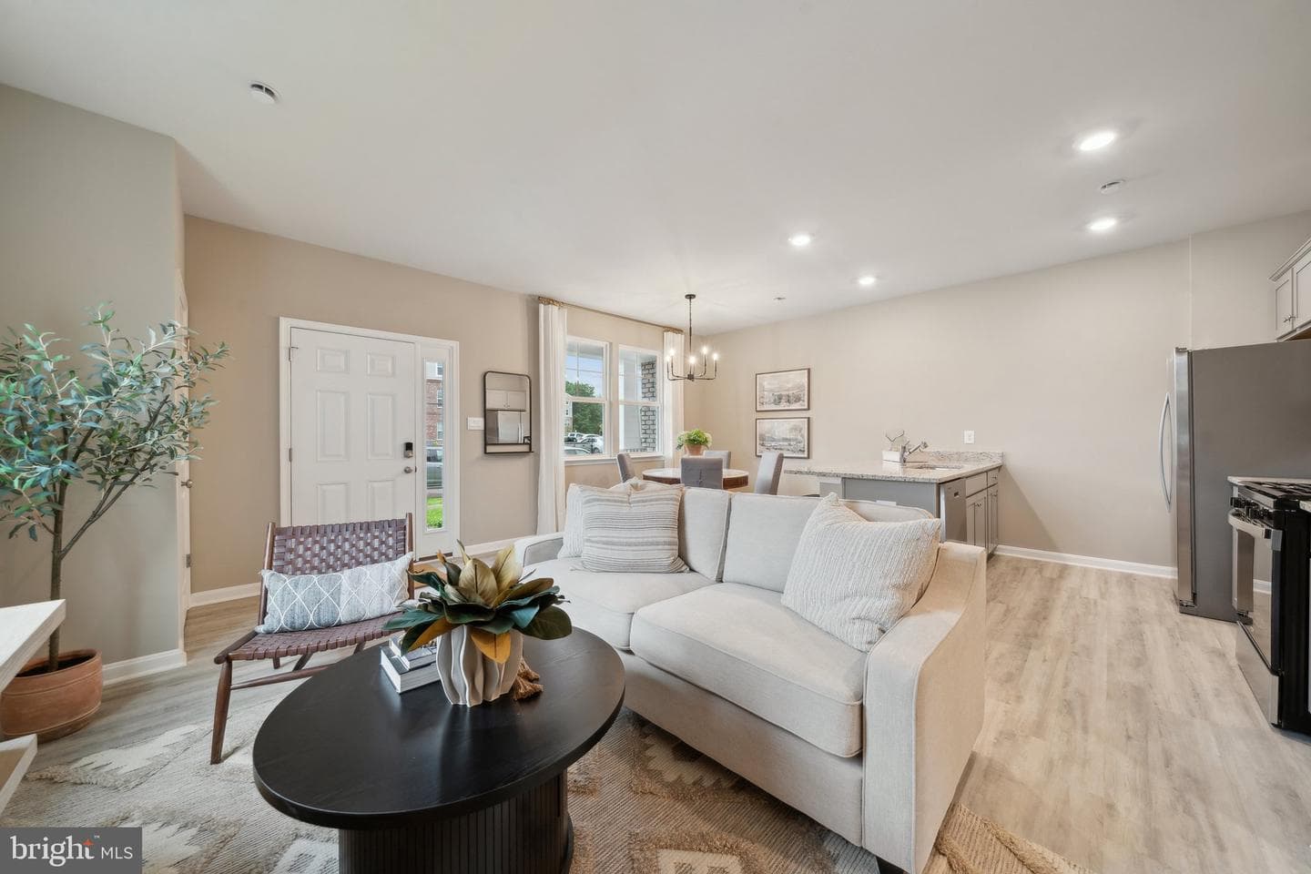 5913 Capstan Lane photo 12