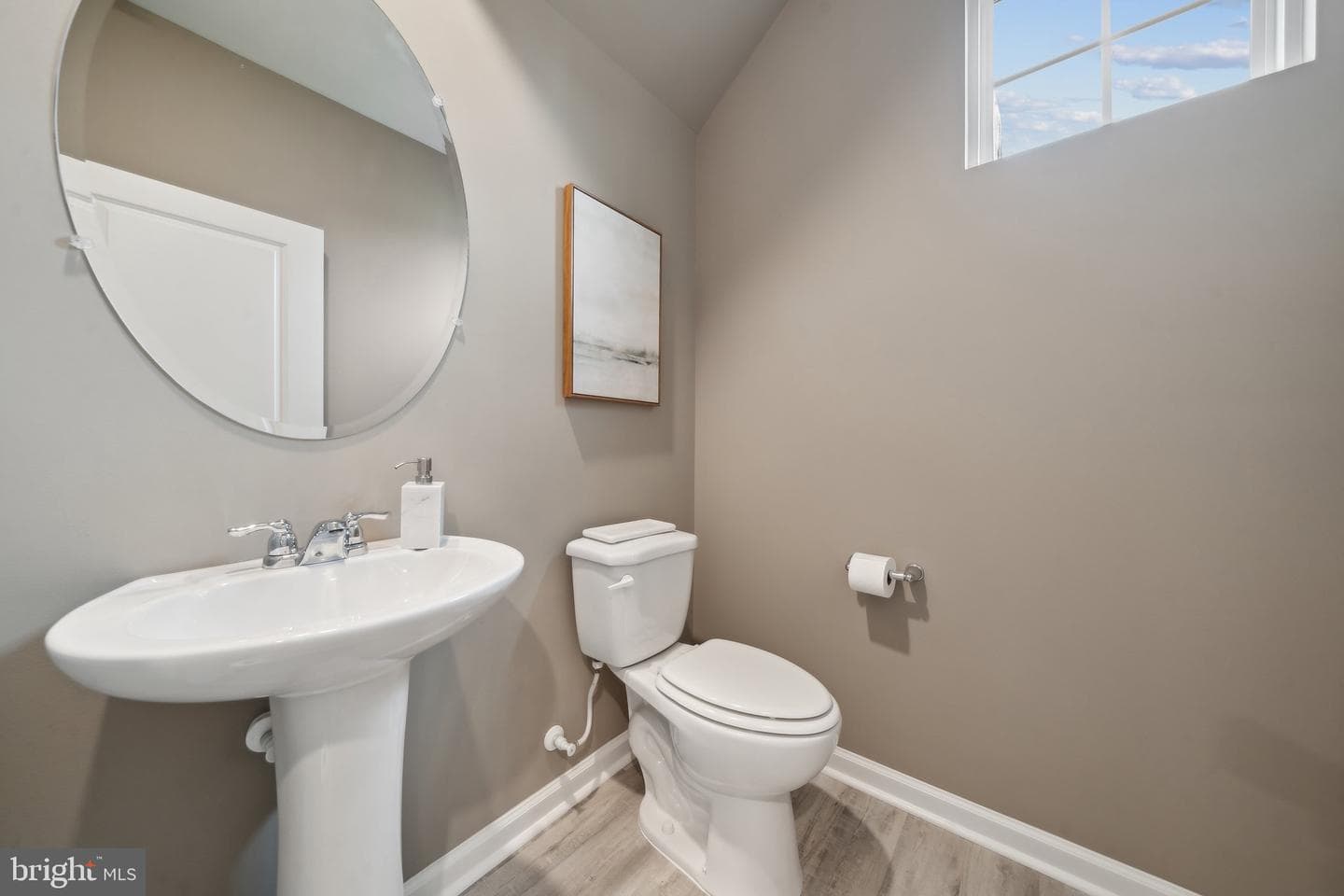 5913 Capstan Lane photo 13
