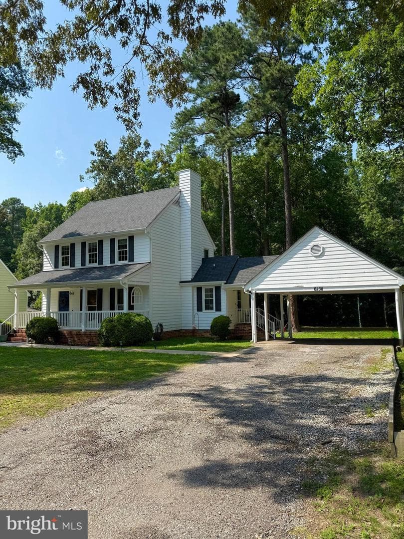 6238 Perthwood Lane, South Chesterfield