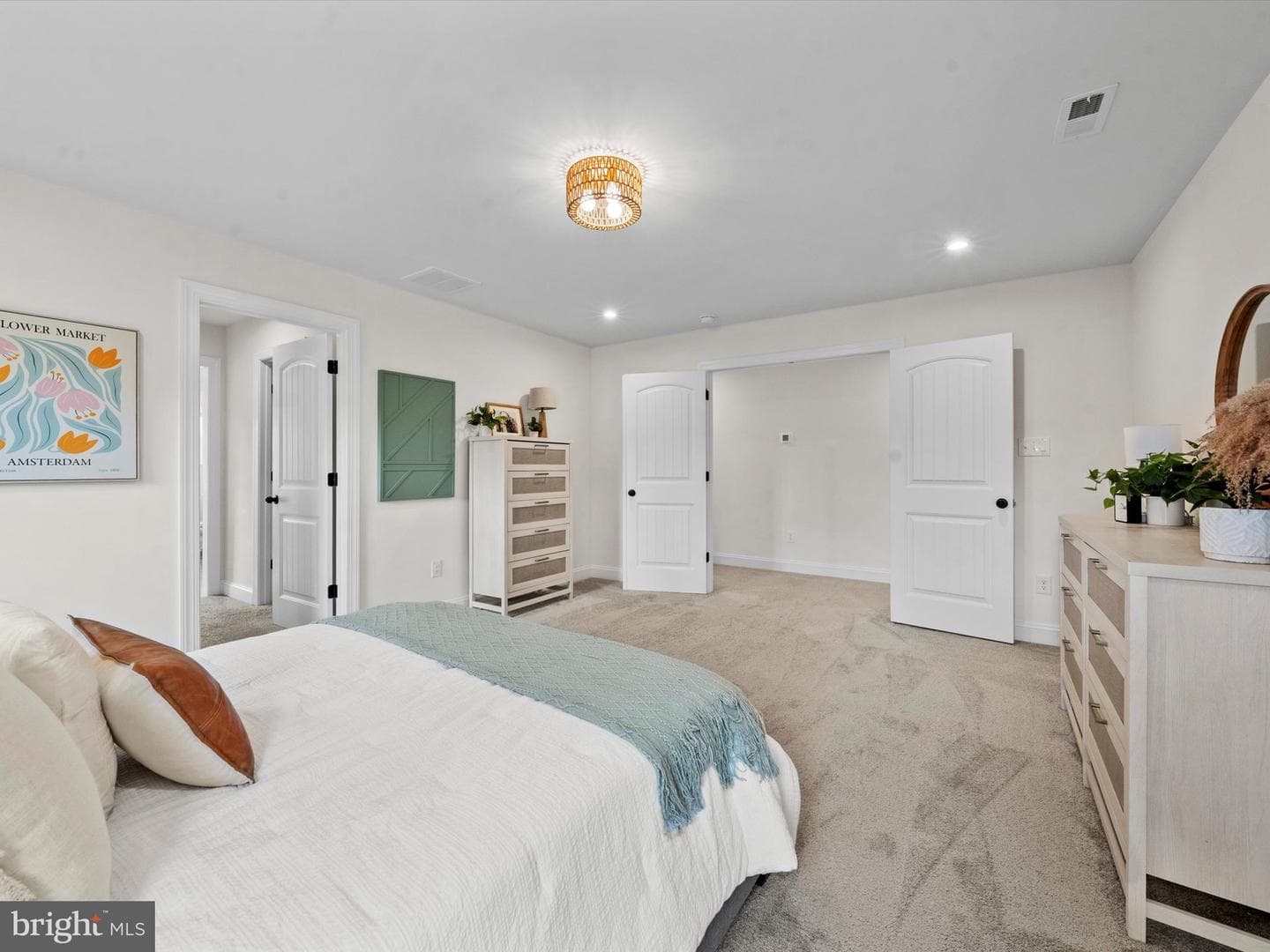 16819 Chalet Court photo 44
