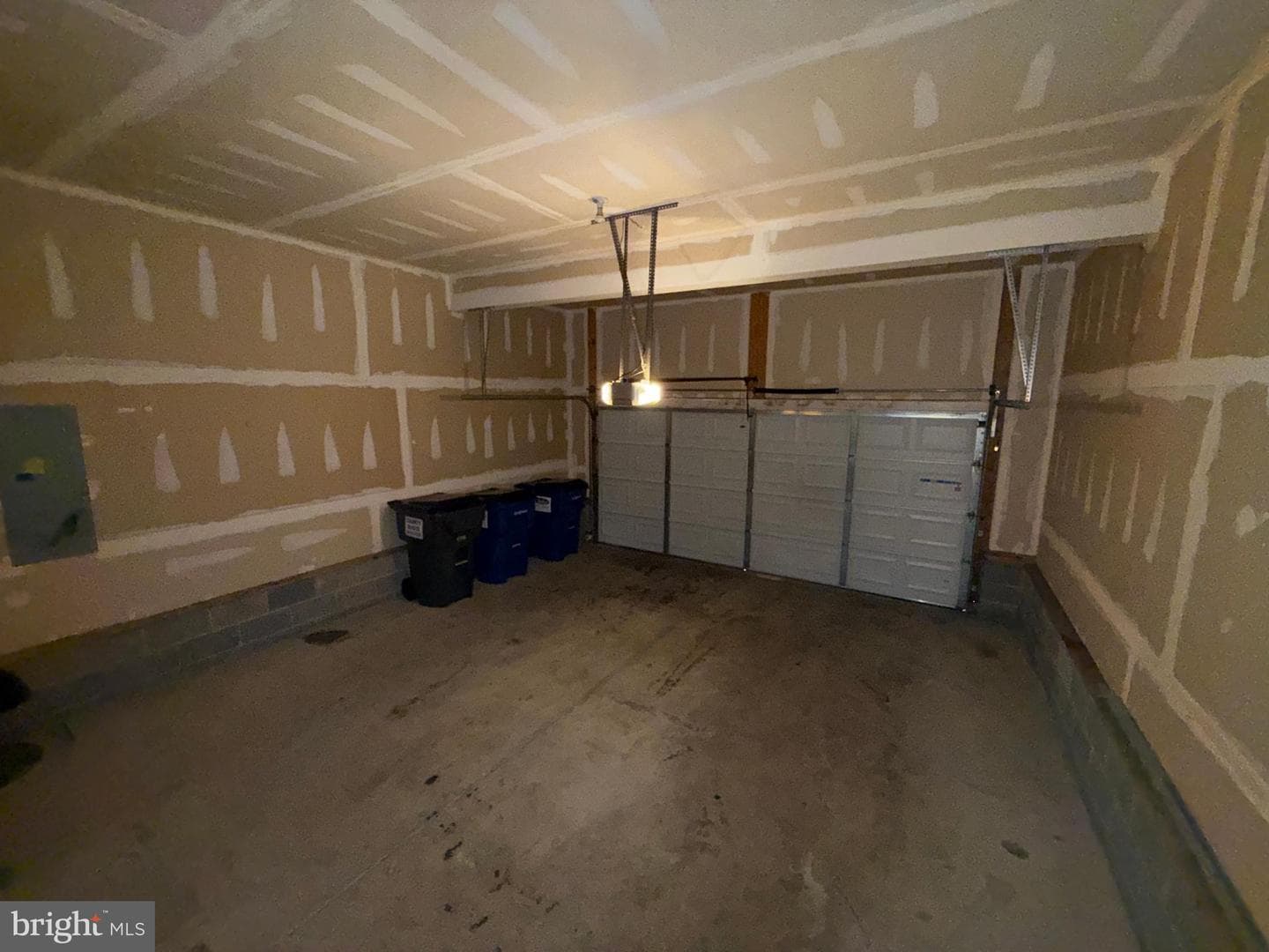 7301 Hamner Terrace photo 24