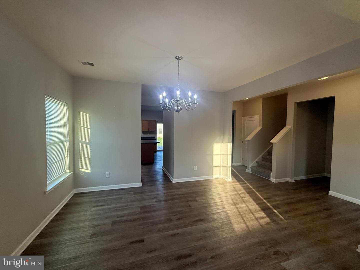 7301 Hamner Terrace photo 9