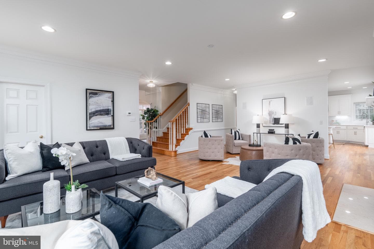 14335 Lander Road photo 17