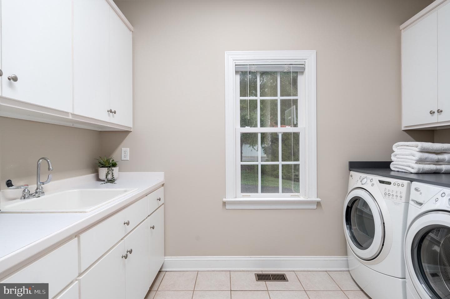 14335 Lander Road photo 19