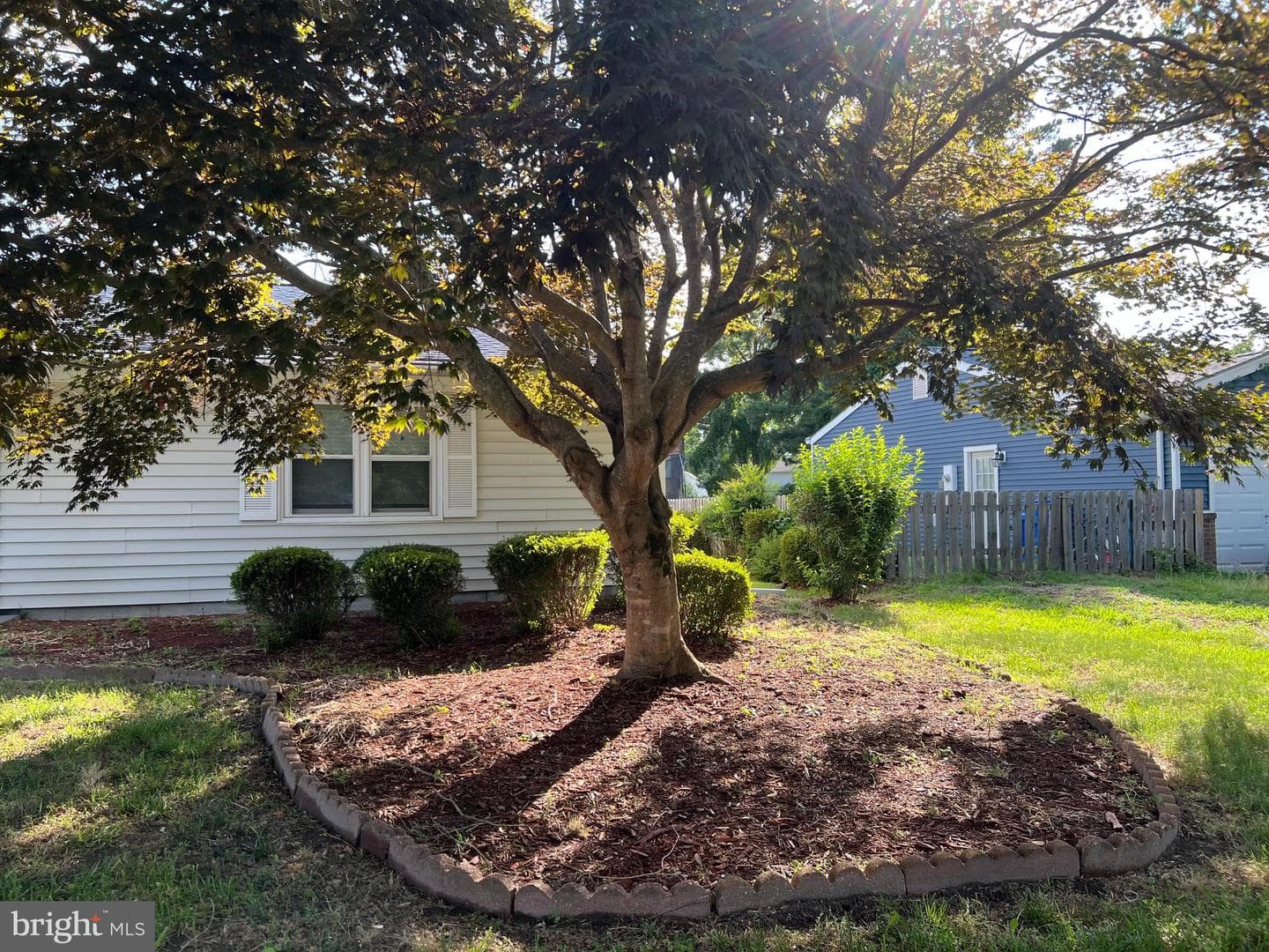 2112 Paramont Avenue photo 9