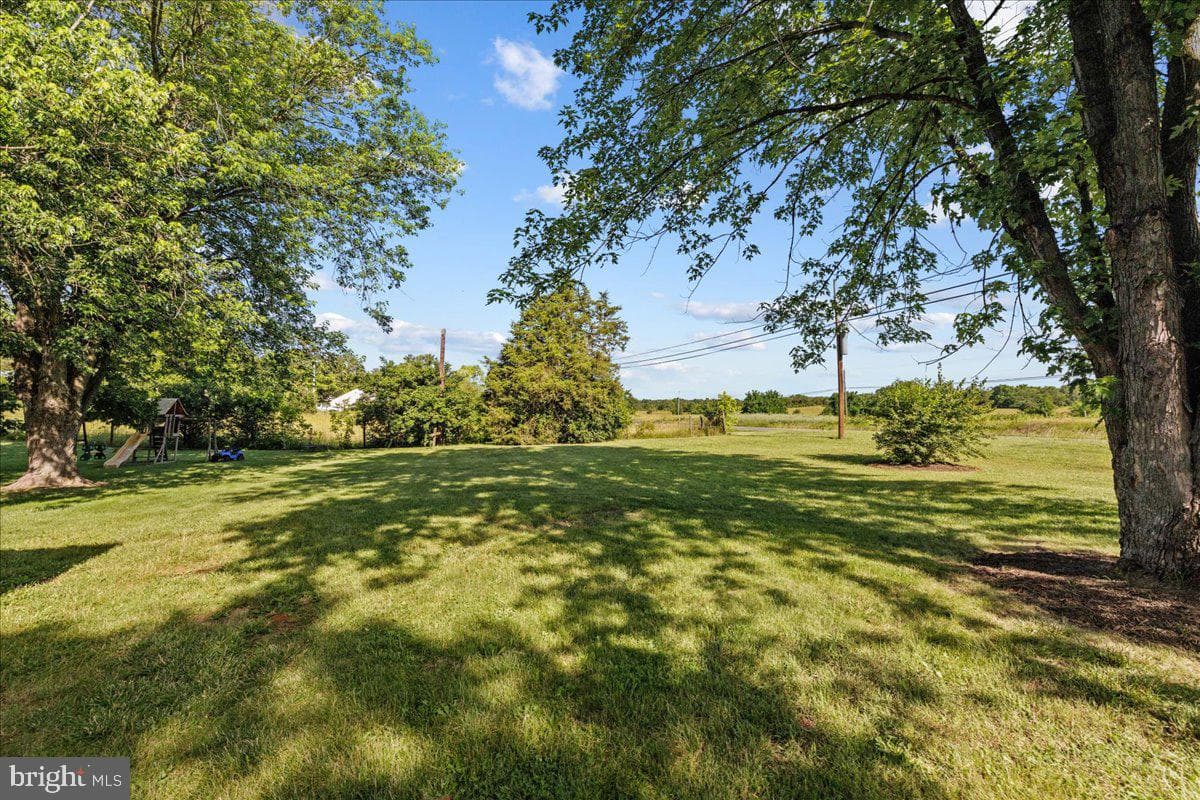 11051 Harry Byrd Highway photo 18