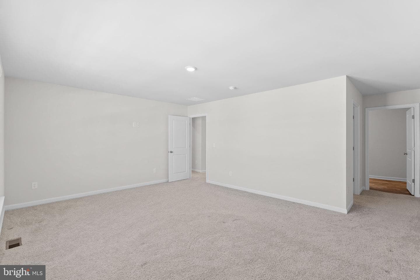 512 Harper Drive photo 17