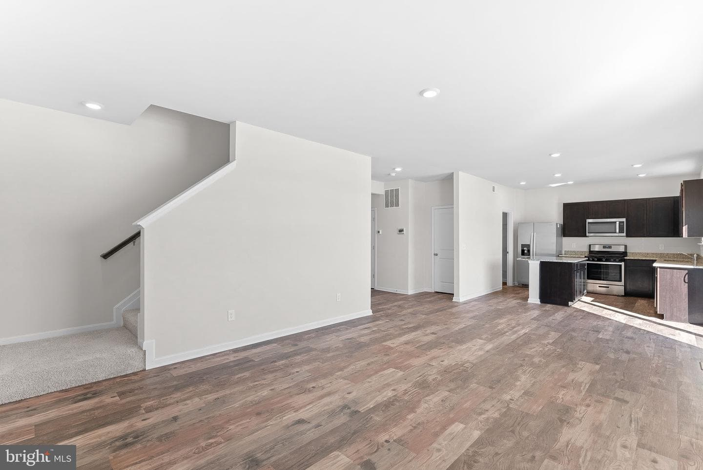 512 Harper Drive photo 9