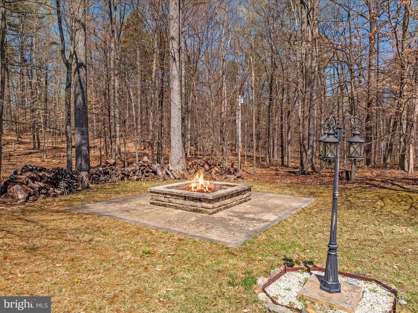 460 Solitude Lane photo 4