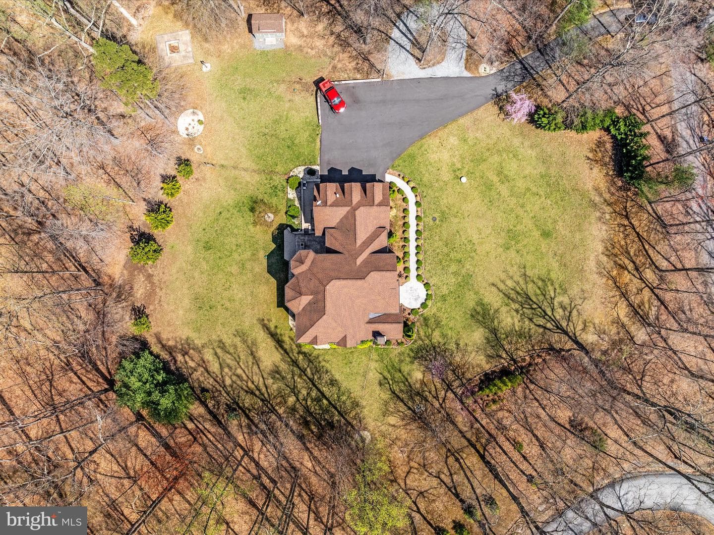 460 Solitude Lane photo 9