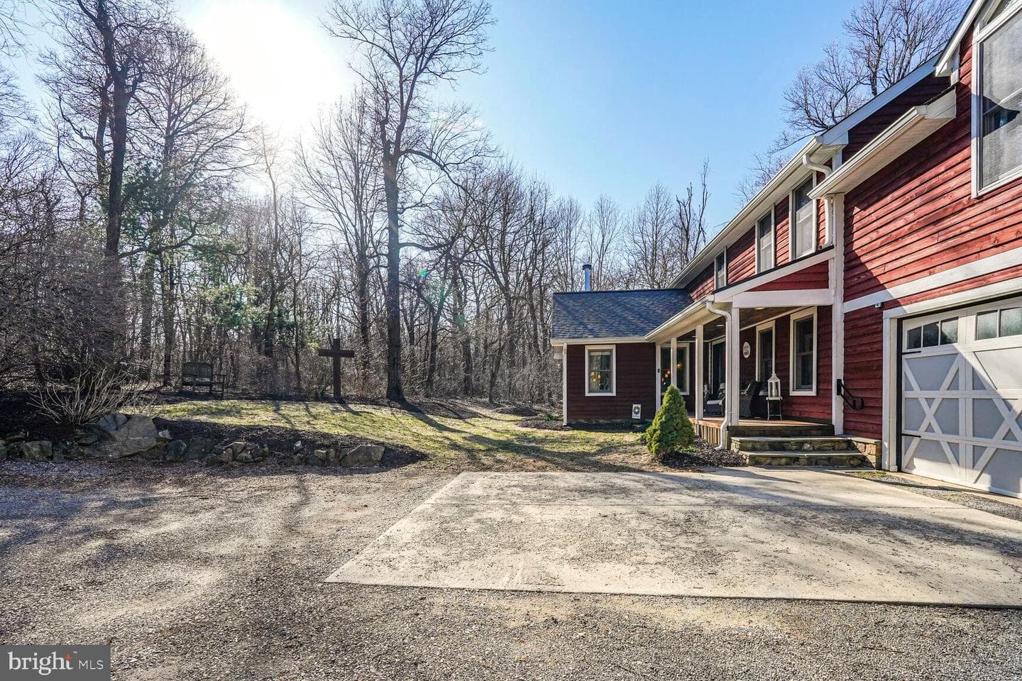 541 Paris Heights Lane photo 16
