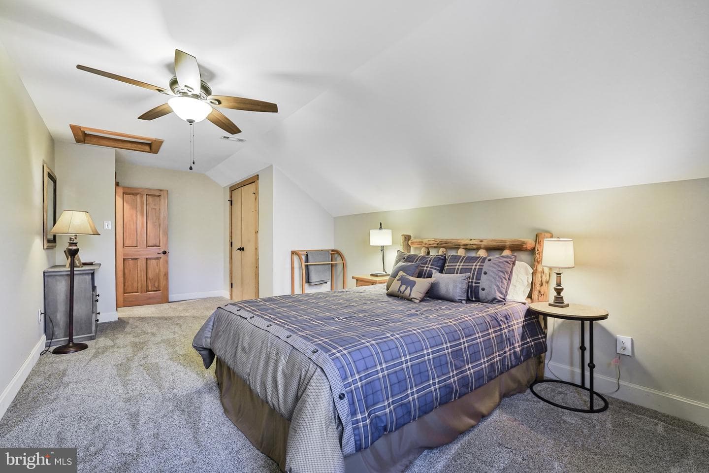 541 Paris Heights Lane photo 21