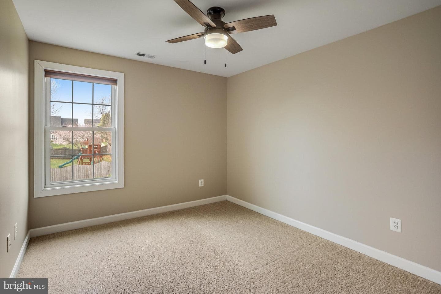 413 Madden Street photo 25