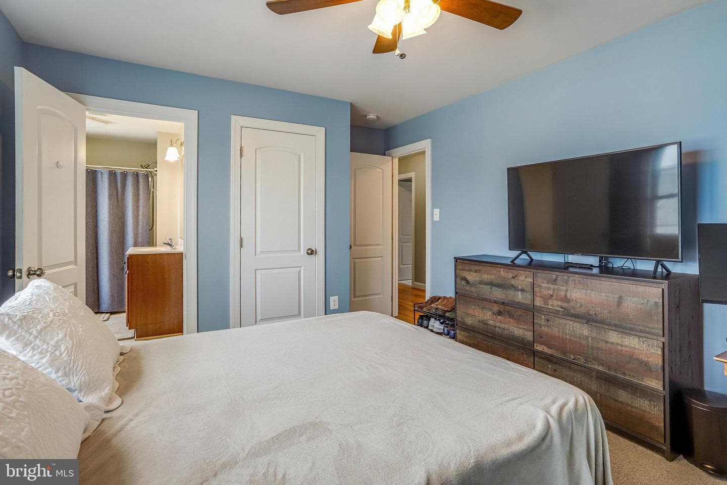 413 Madden Street photo 30