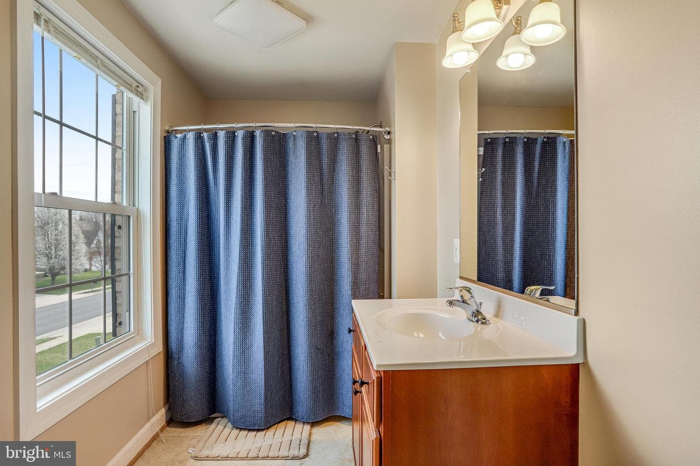 413 Madden Street photo 31