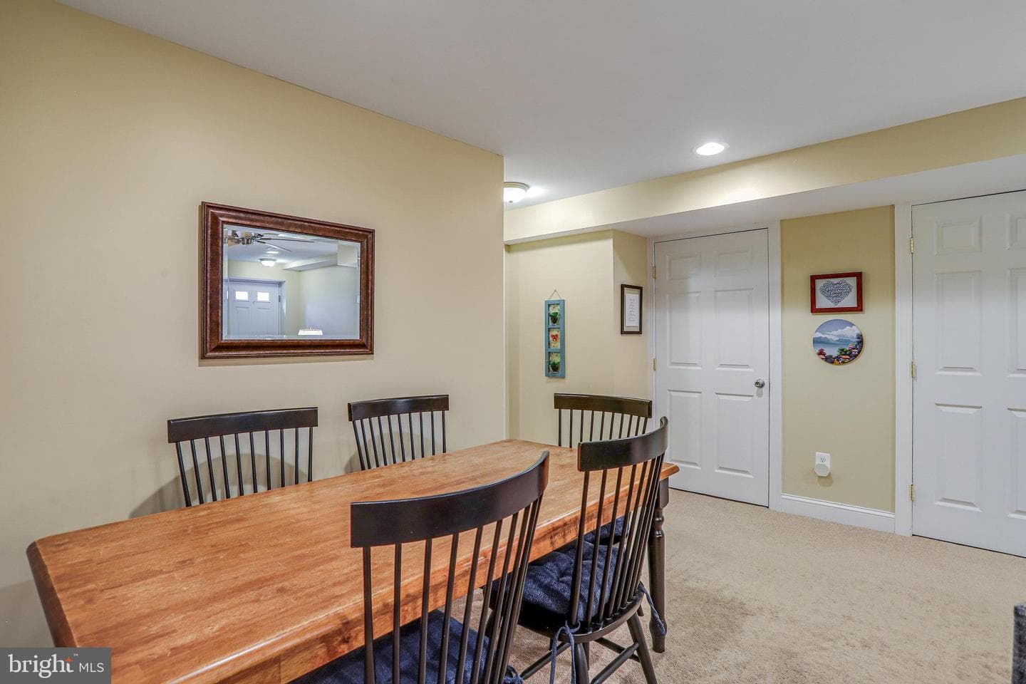 413 Madden Street photo 38