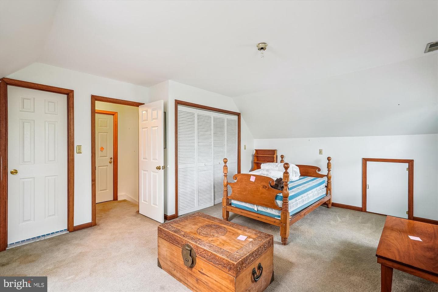 245 River House Lane photo 34
