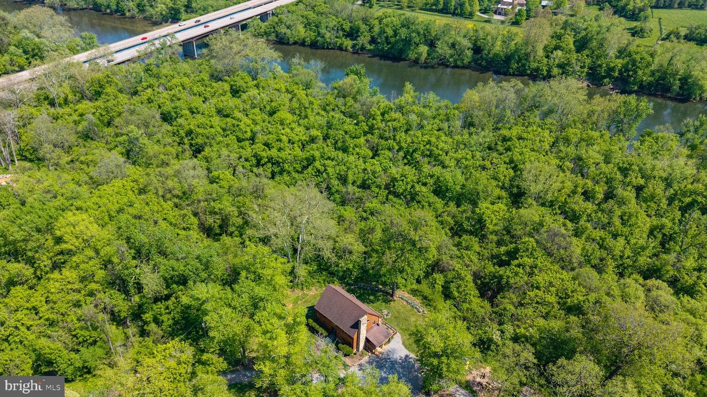 245 River House Lane photo 52