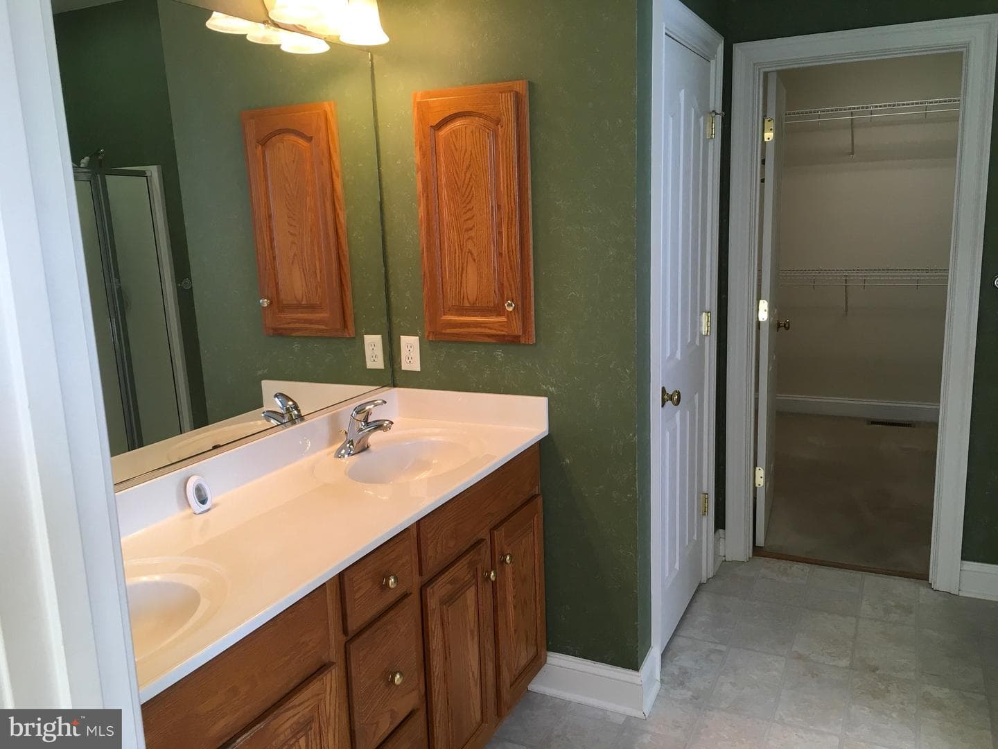 405 Custer Court photo 13