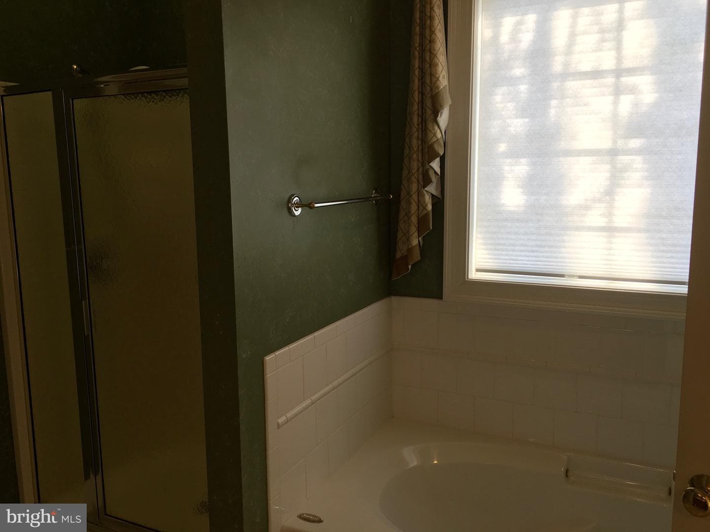 405 Custer Court photo 14