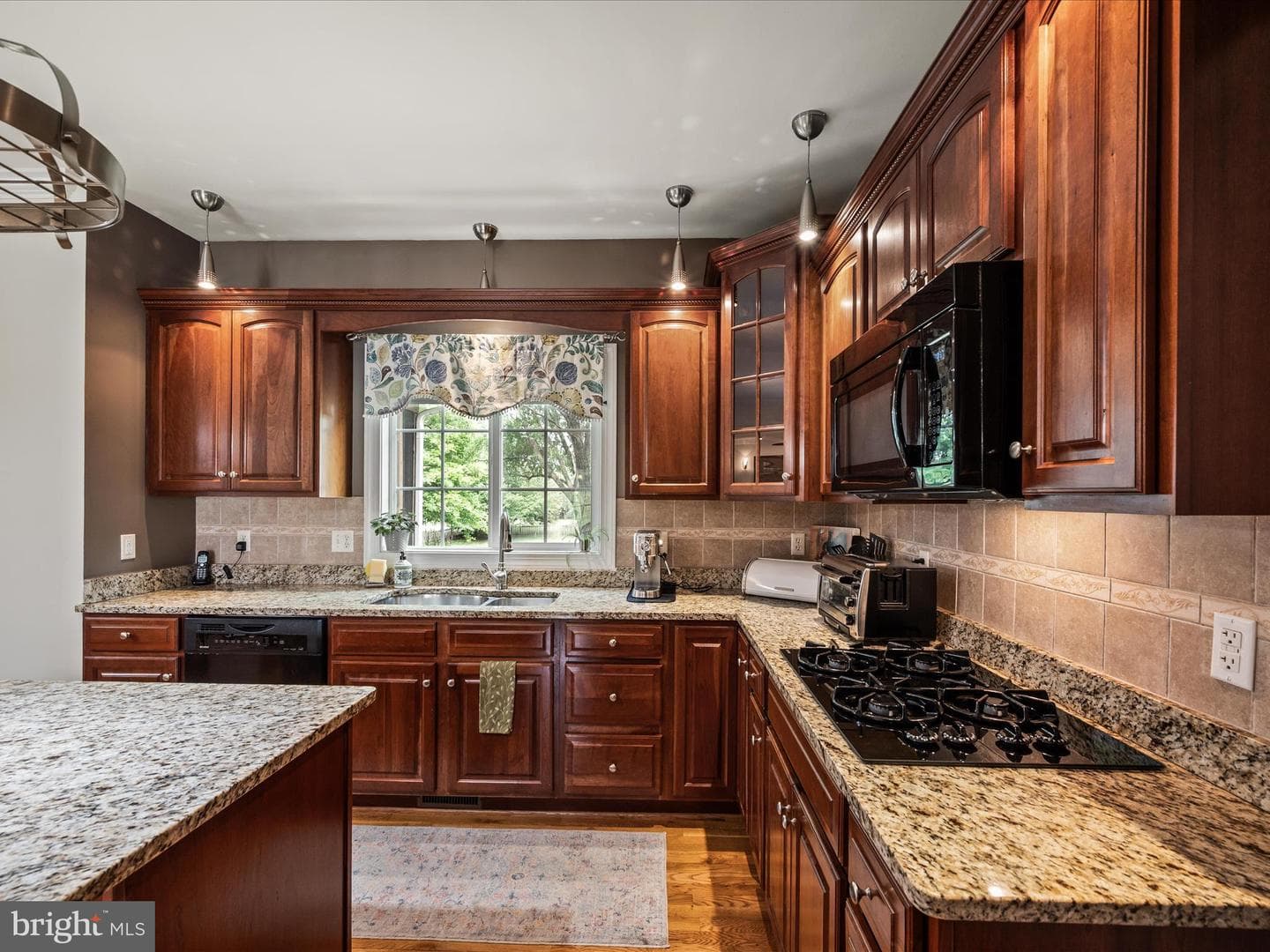 112 Tyson Drive photo 17