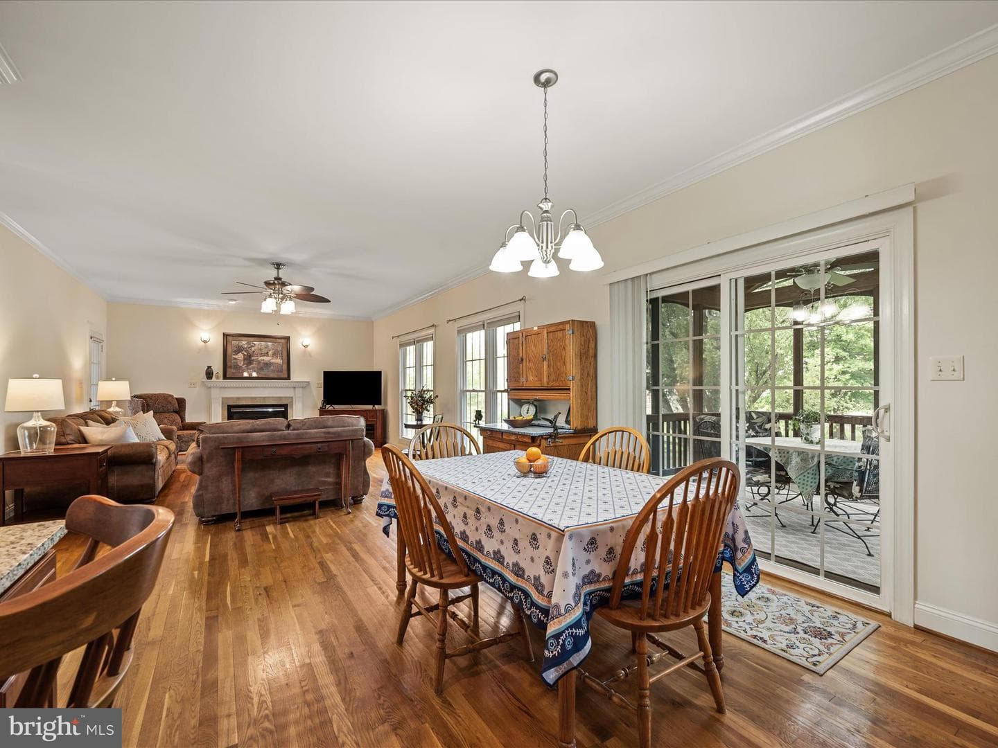 112 Tyson Drive photo 24