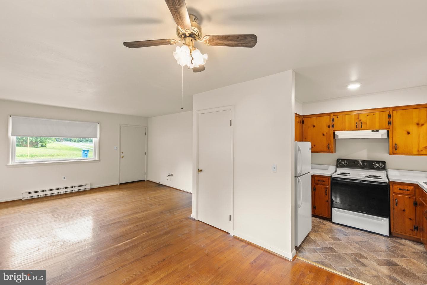 311 S Buckmarsh Street photo 13