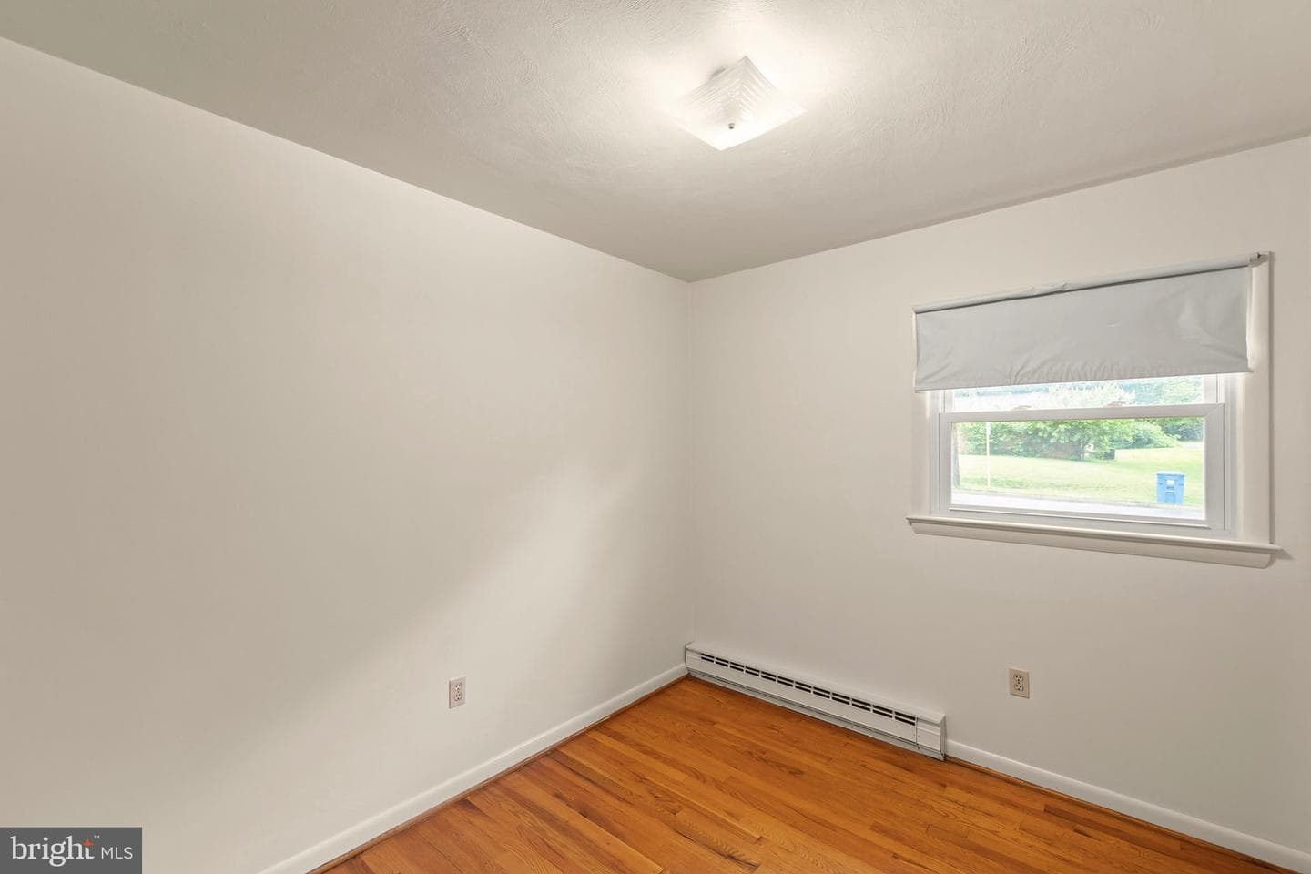 311 S Buckmarsh Street photo 19