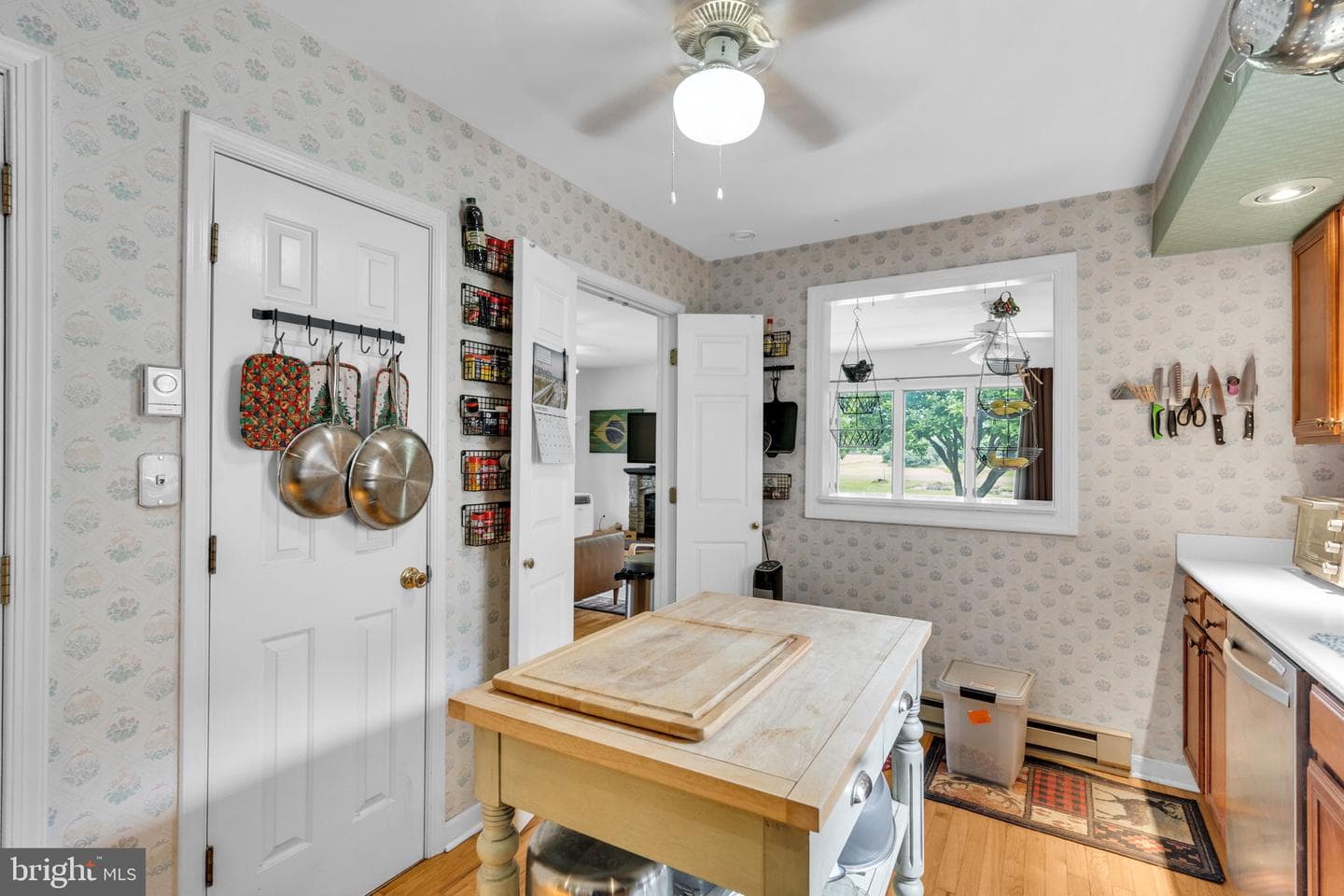 2072 Senseny Road photo 23