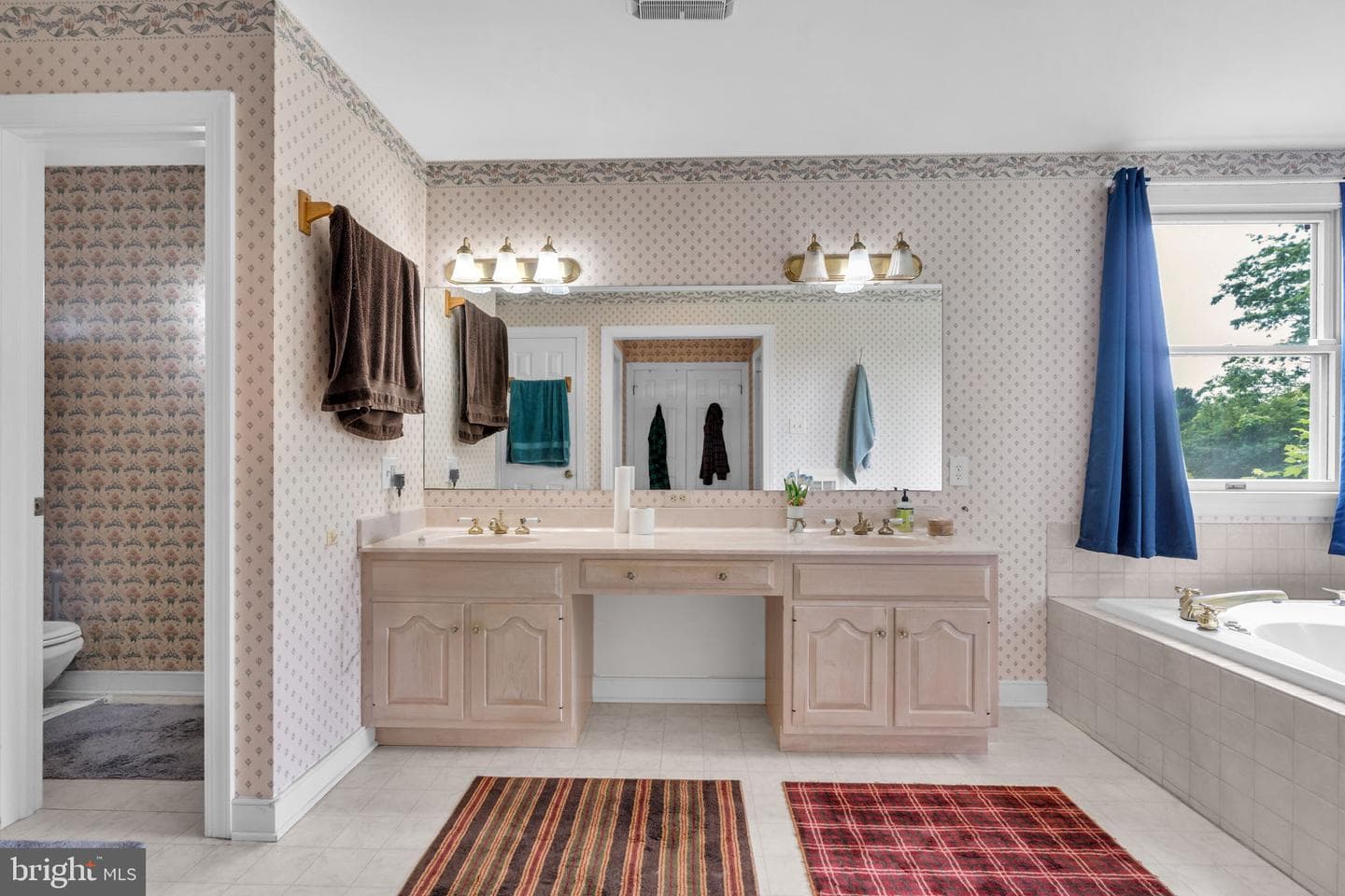 2072 Senseny Road photo 33