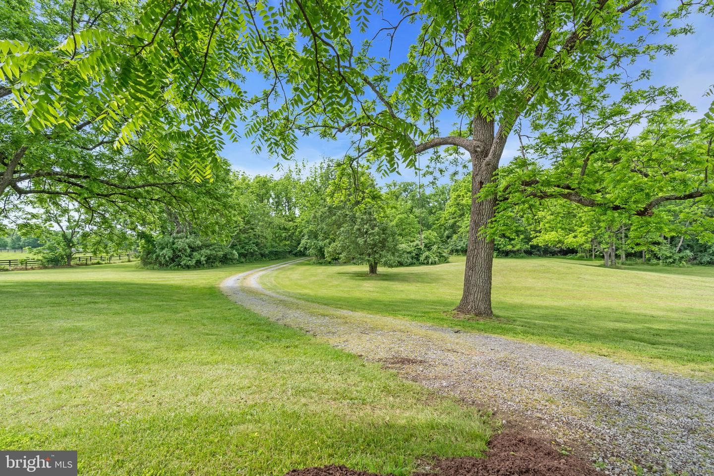 2072 Senseny Road photo 55
