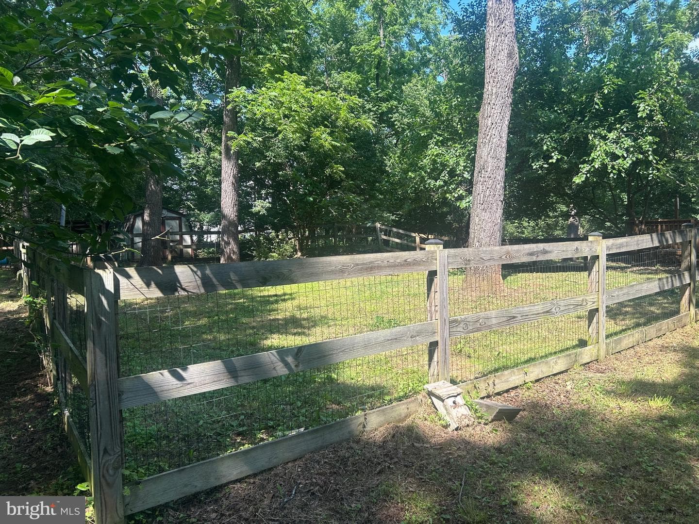 513 Russell Road photo 40