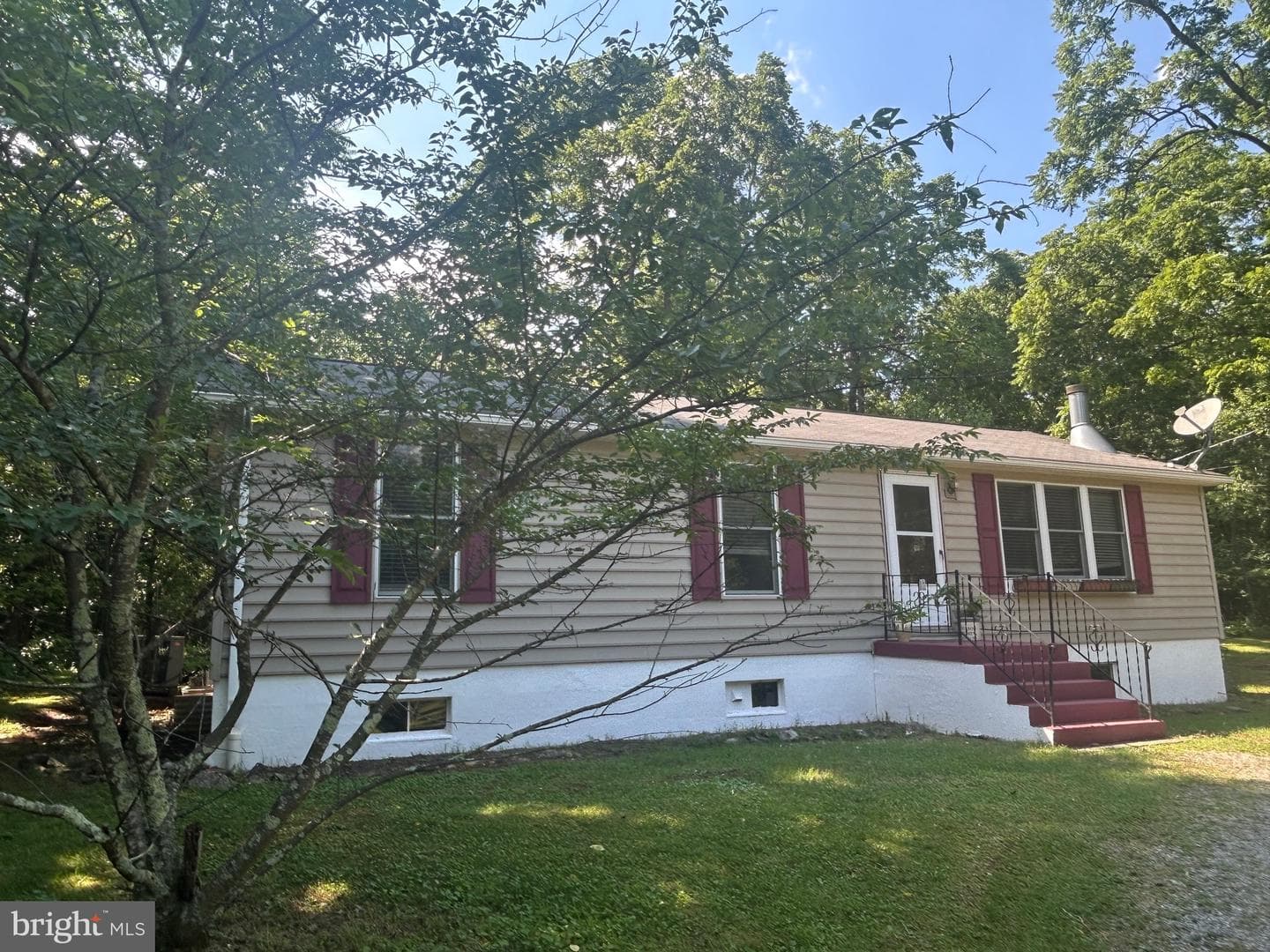 513 Russell Road photo 46