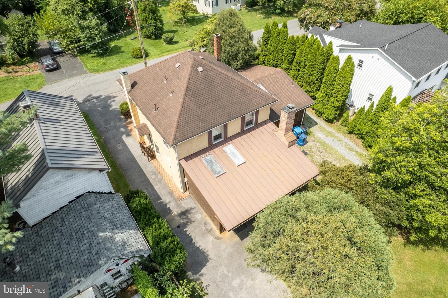 218 Treadwell Street photo 18