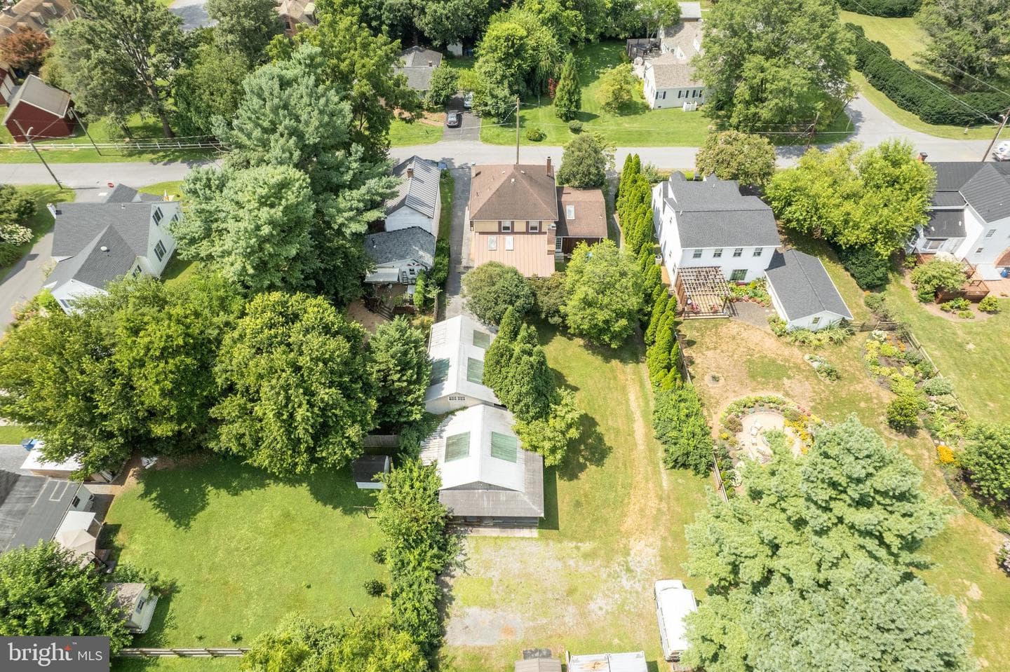218 Treadwell Street photo 19
